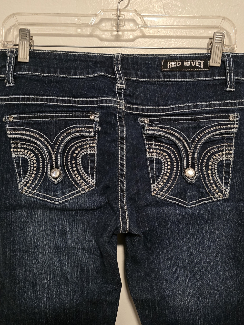 Red Rivet - Low Rise Skinny Jeans - Picture 9 of 11